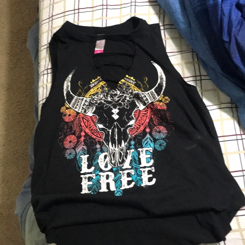 Love Free Muscle Shirt w 3 Holes on Chest Area.